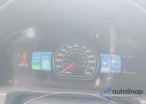 2010 Ford Fusion Hybrid z USA, uszkodzony, nr VIN 3FADP0L32AR199207